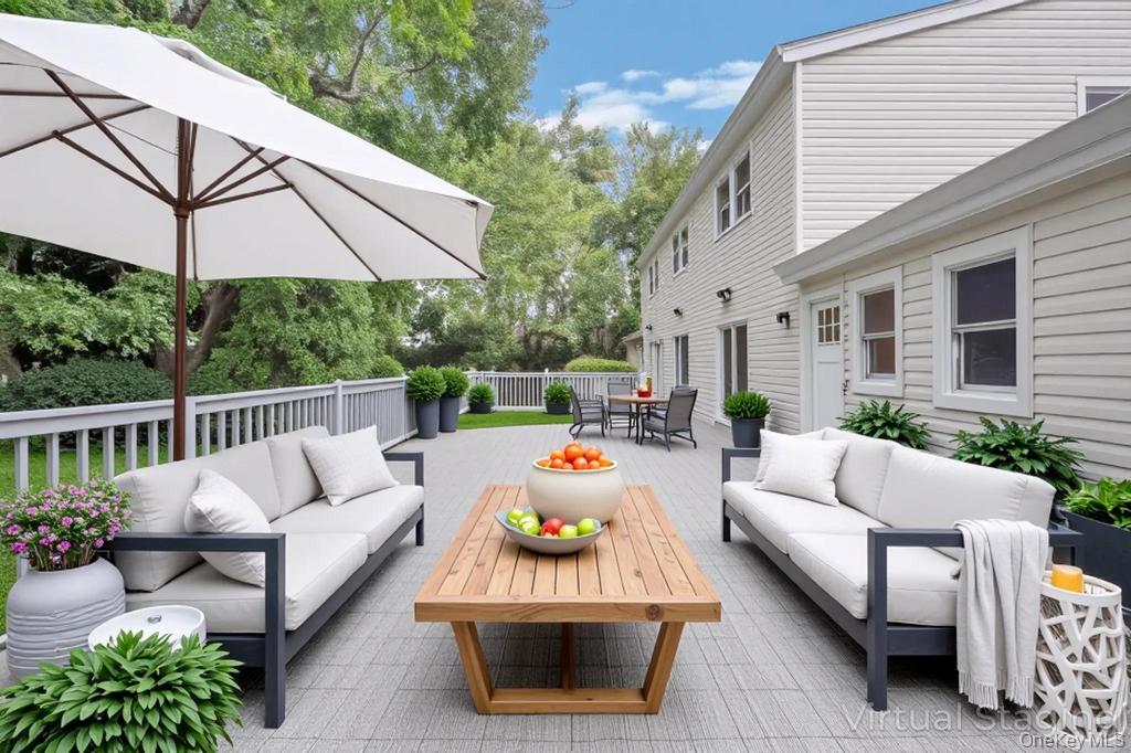 4 Cosgrove Drive, Glen Cove, NY 11542