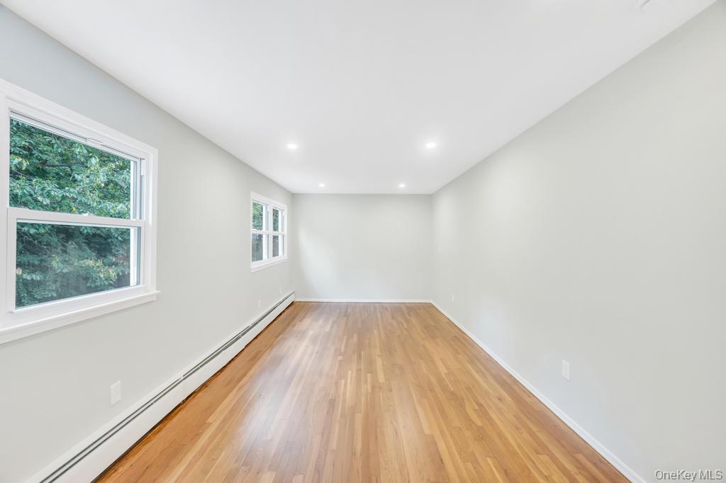 4 Cosgrove Drive, Glen Cove, NY 11542