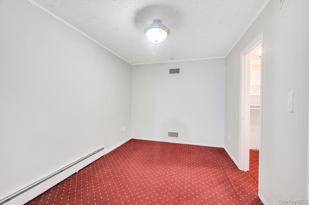 4 Cosgrove Drive, Glen Cove, NY 11542