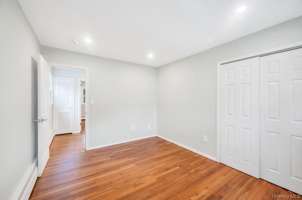 4 Cosgrove Drive, Glen Cove, NY 11542