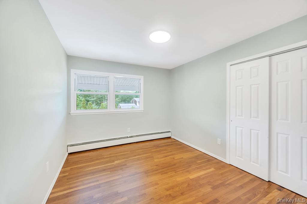 4 Cosgrove Drive, Glen Cove, NY 11542