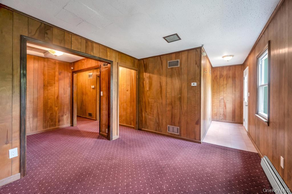 4 Cosgrove Drive, Glen Cove, NY 11542