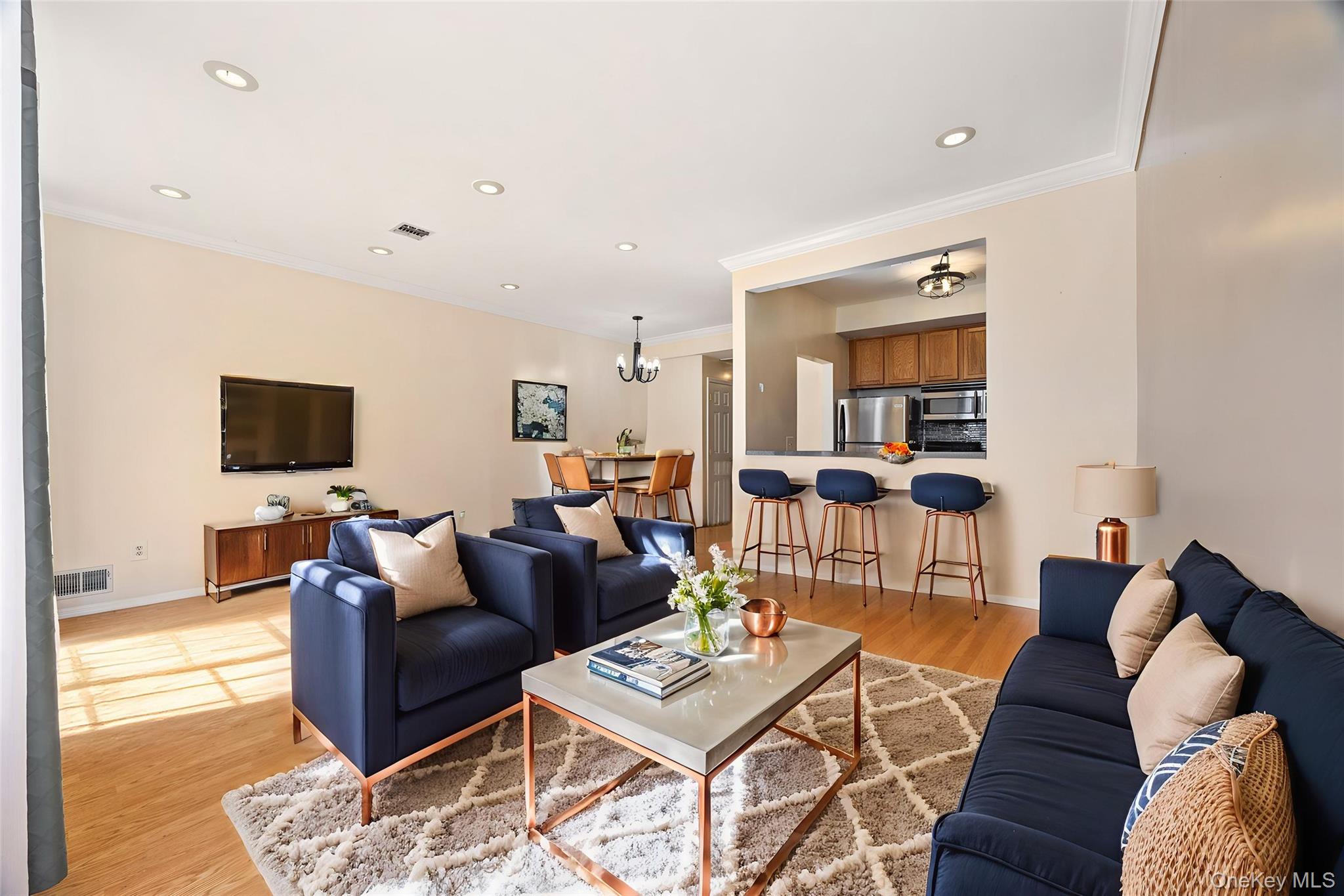 109 Neptune Lane # 5, Bronx, NY 10473