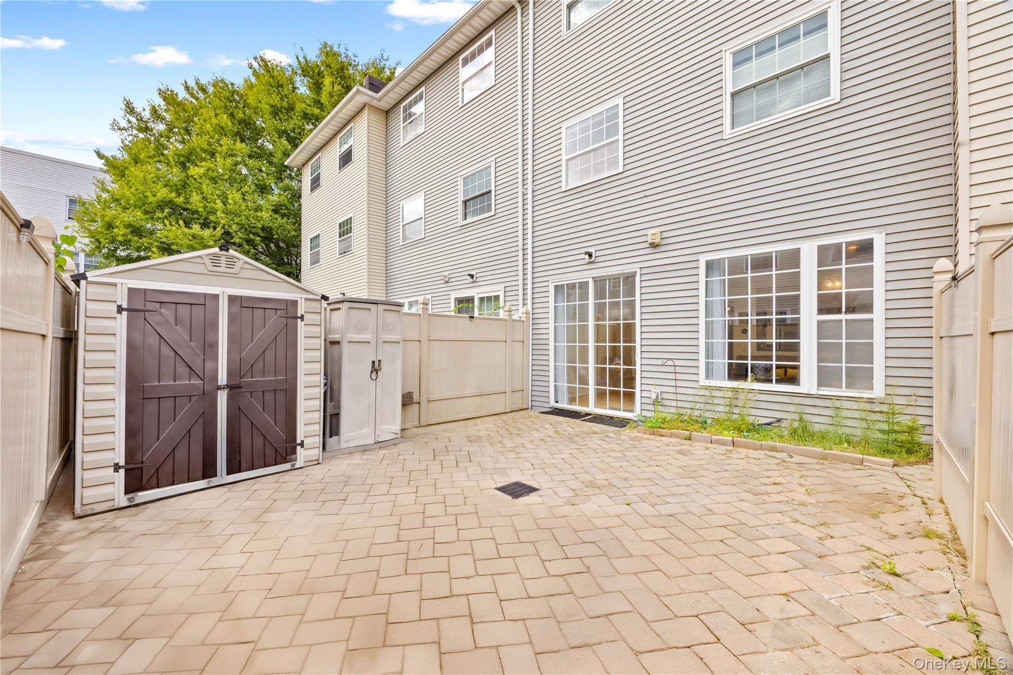 109 Neptune Lane # 5, Bronx, NY 10473