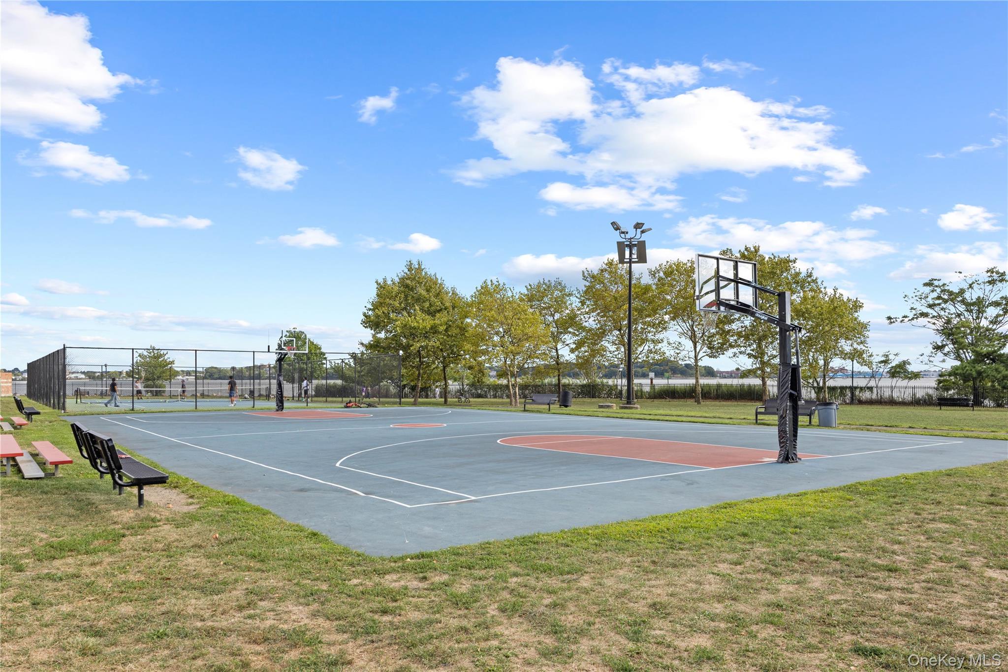 109 Neptune Lane # 5, Bronx, NY 10473