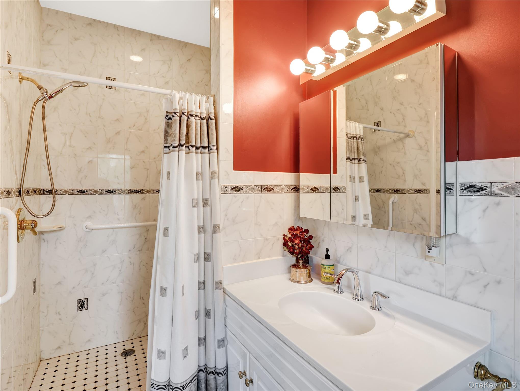 183 New Hempstead Road, New City, NY 10956