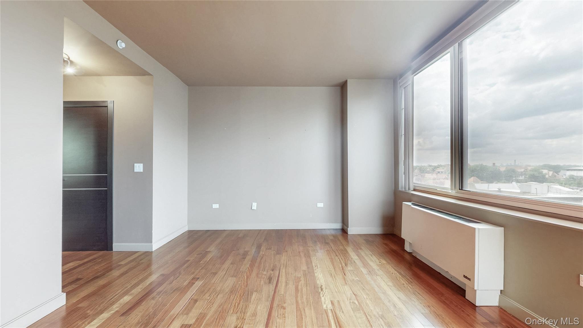 10724 71st Road # 7E, Forest Hills, NY 11375