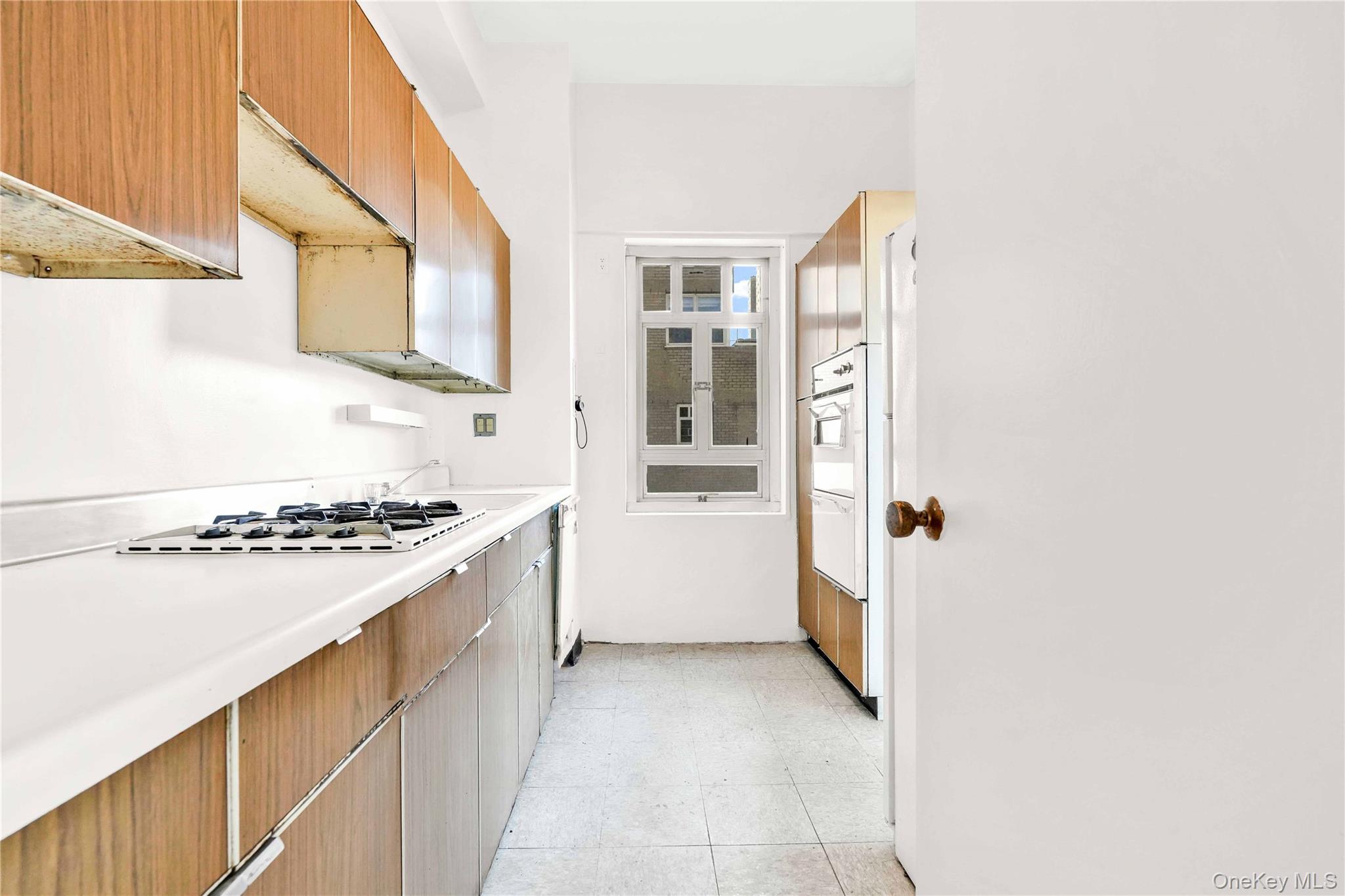 20 E 9th Street # 14O, New York (Manhattan), NY 10003