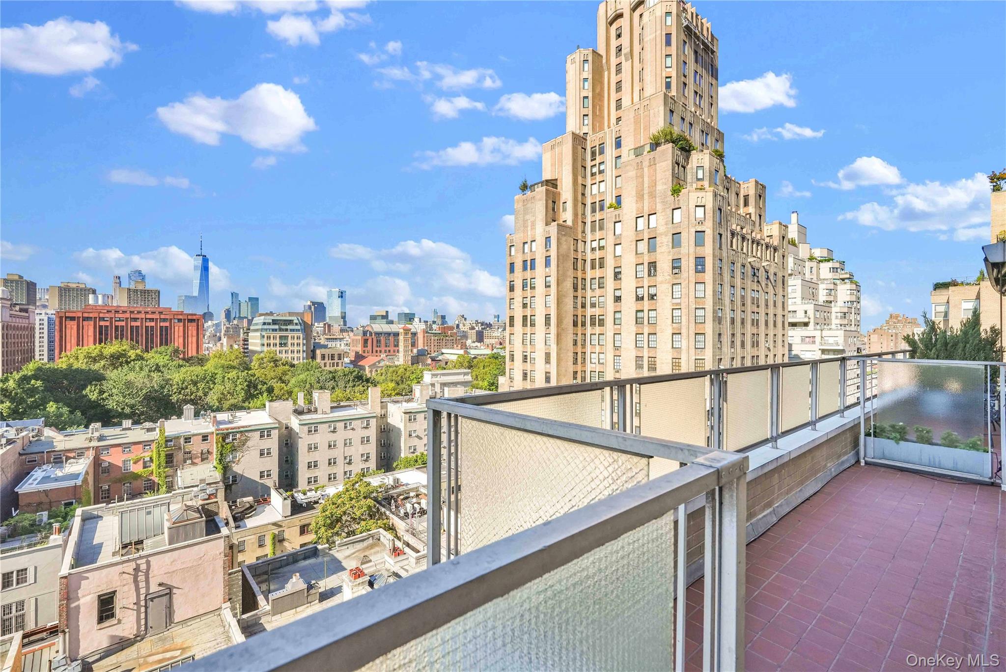 20 E 9th Street # 14O, New York (Manhattan), NY 10003