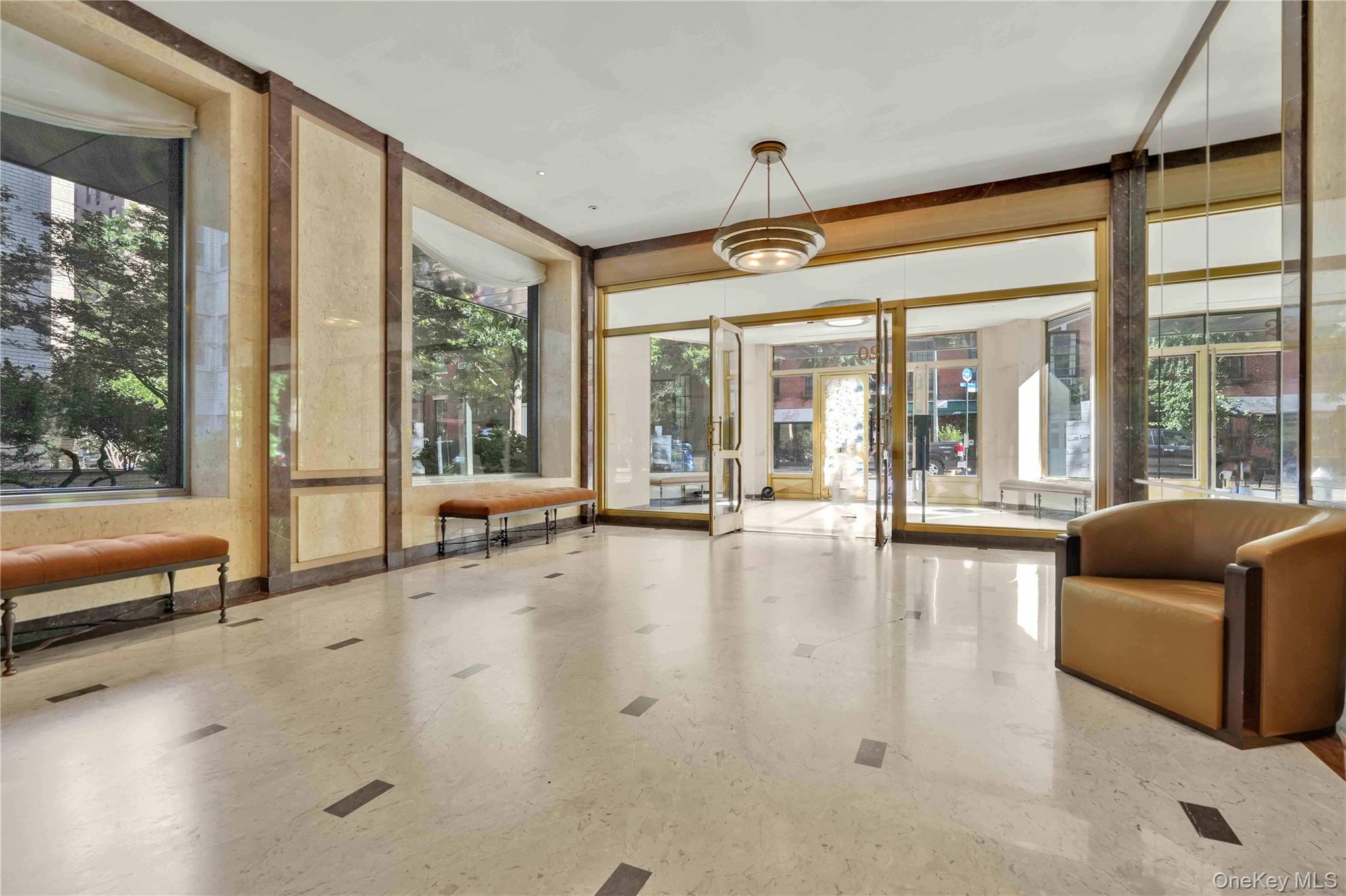 20 E 9th Street # 14O, New York (Manhattan), NY 10003