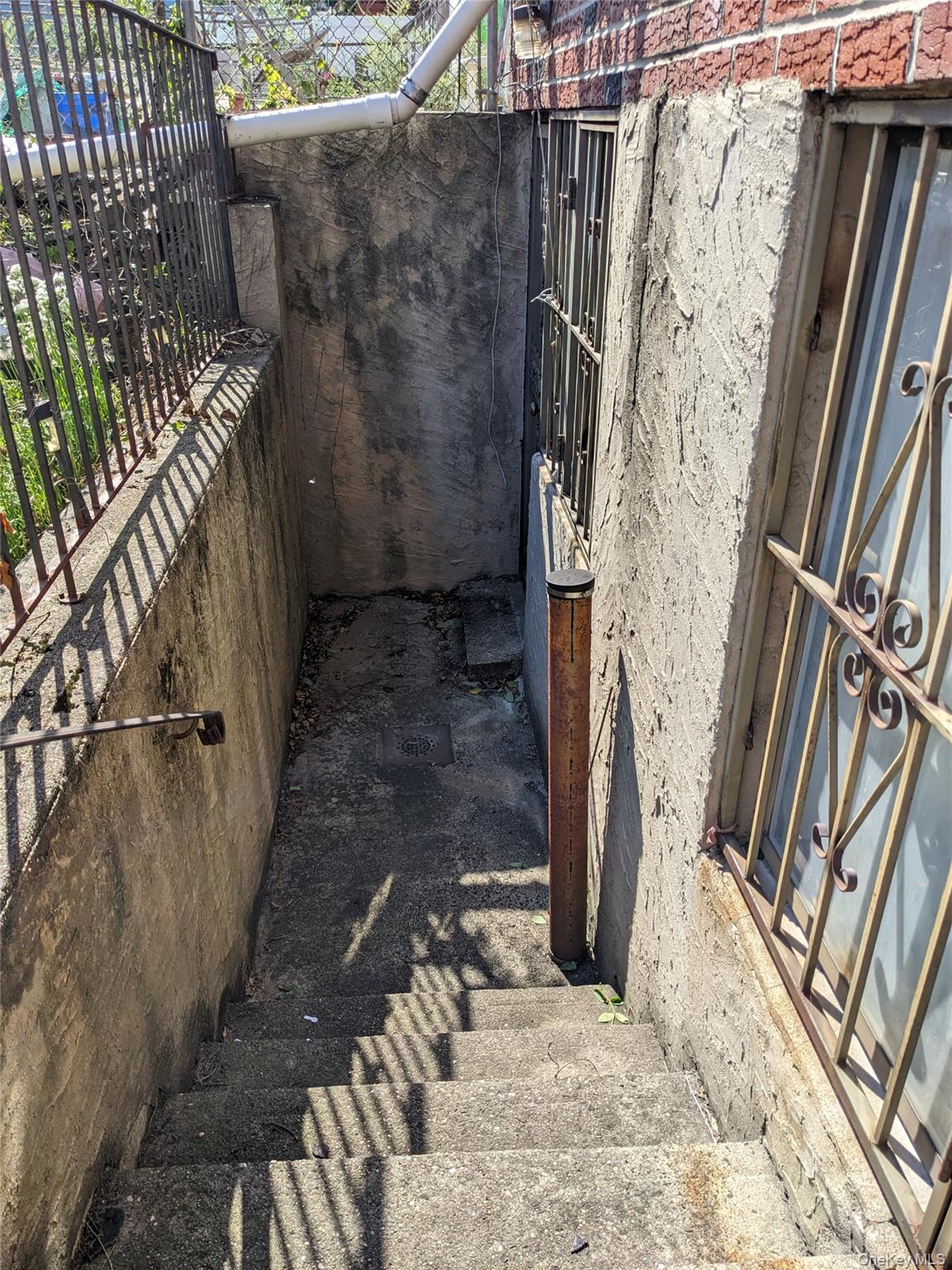 94-28 53 Avenue, Elmhurst, NY 11373