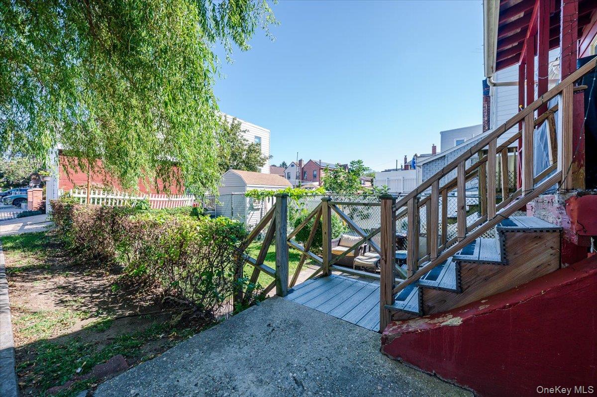 3031 Coddington Avenue, Bronx, NY 10461