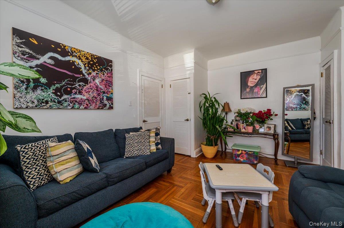 3031 Coddington Avenue, Bronx, NY 10461