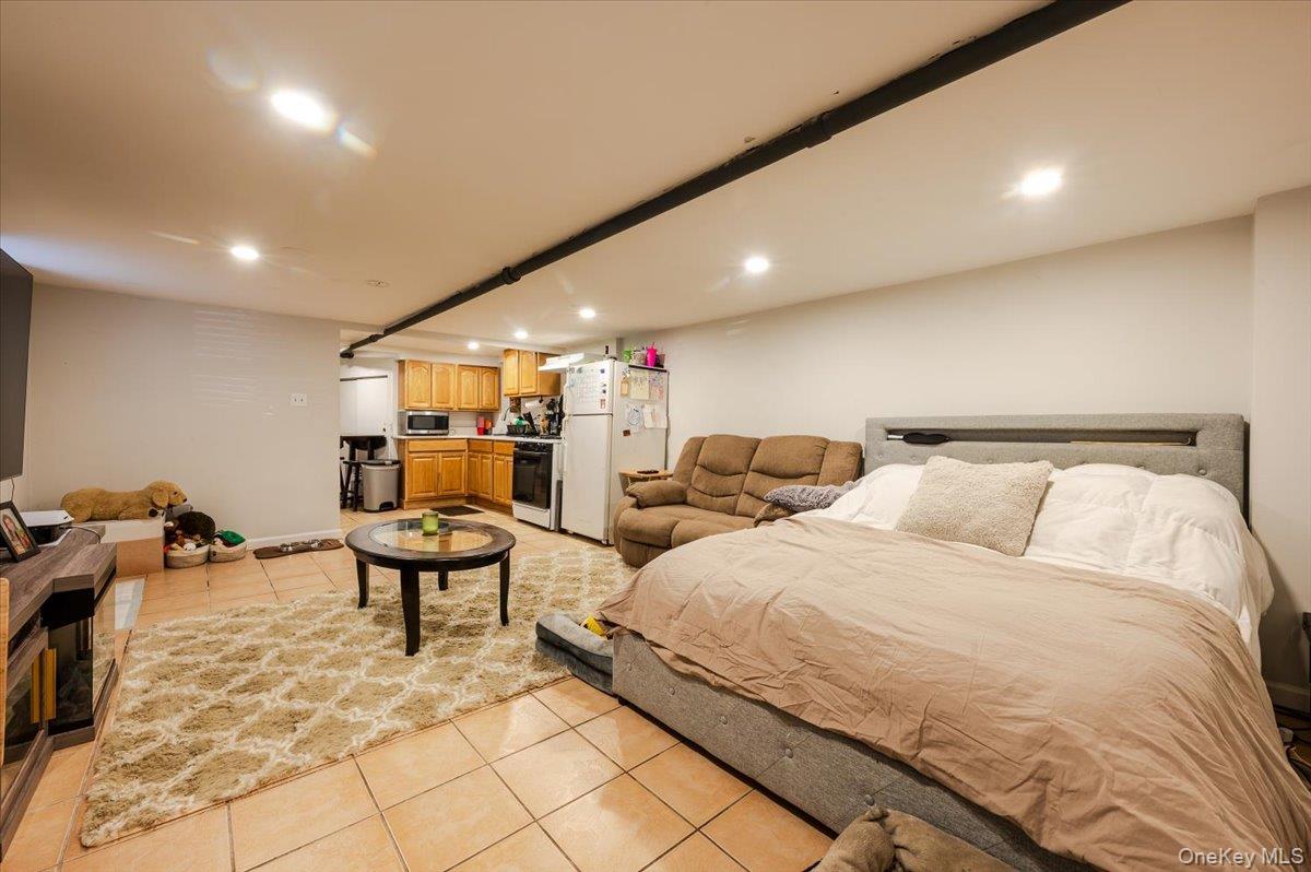 3031 Coddington Avenue, Bronx, NY 10461