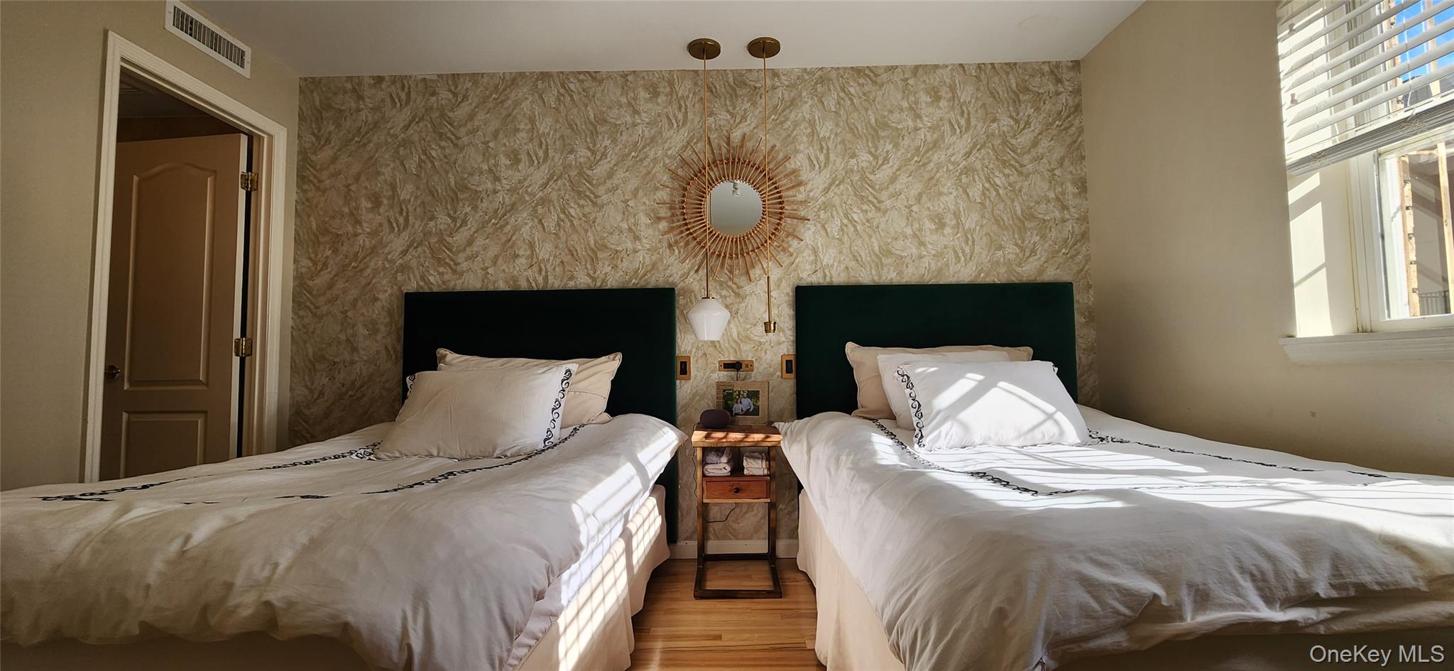 274 Wallabout Street # 7B, Brooklyn, NY 11206