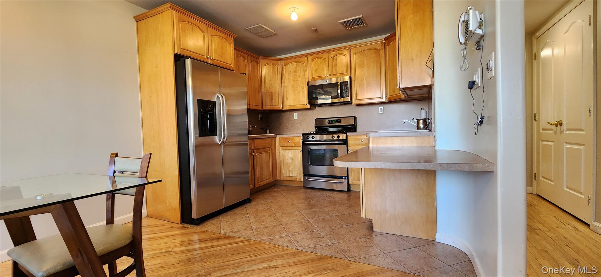 274 Wallabout Street # 7B, Brooklyn, NY 11206