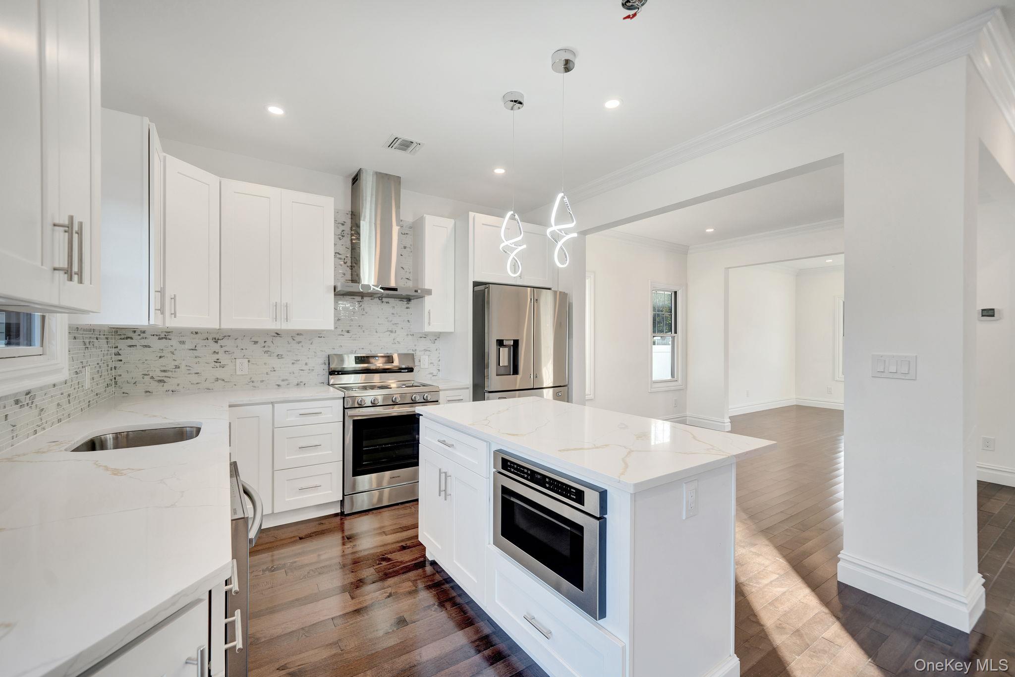 69 E. Cherry Street, Hicksville, NY 11801