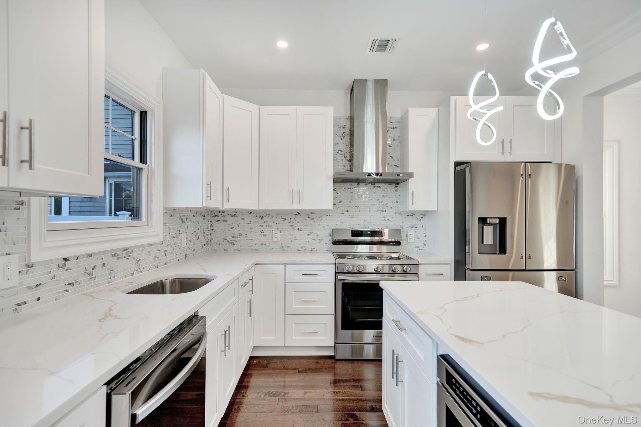 69 E. Cherry Street, Hicksville, NY 11801