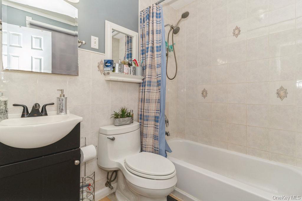 15317 110th Road, Jamaica, NY 11433