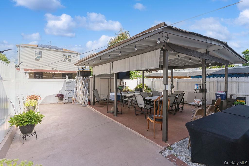 15317 110th Road, Jamaica, NY 11433