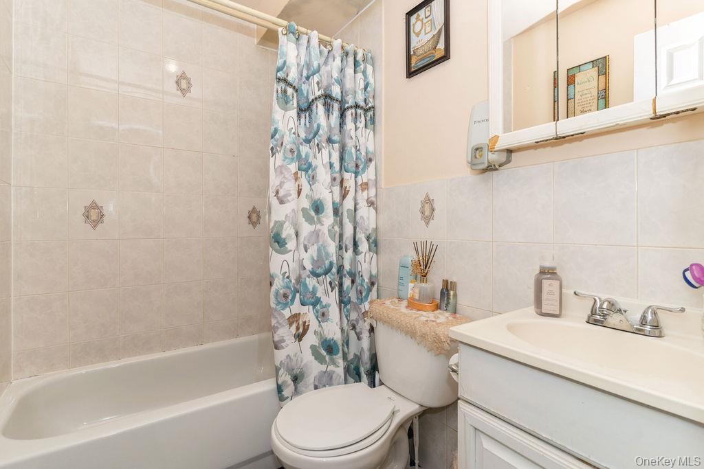 15317 110th Road, Jamaica, NY 11433