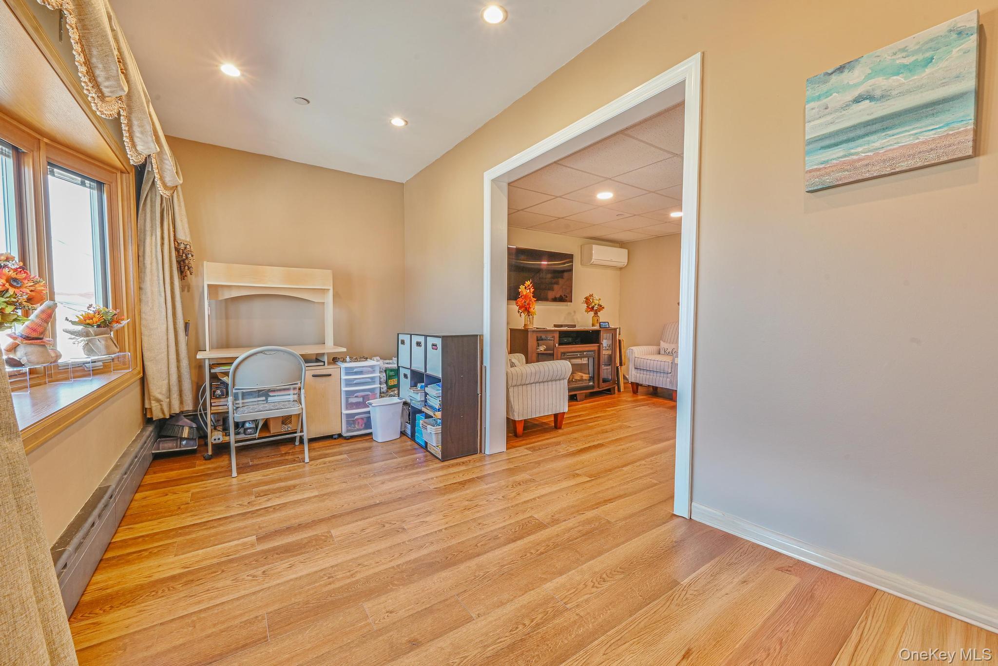 20 W 18th Road, Broad Channel, NY 11693