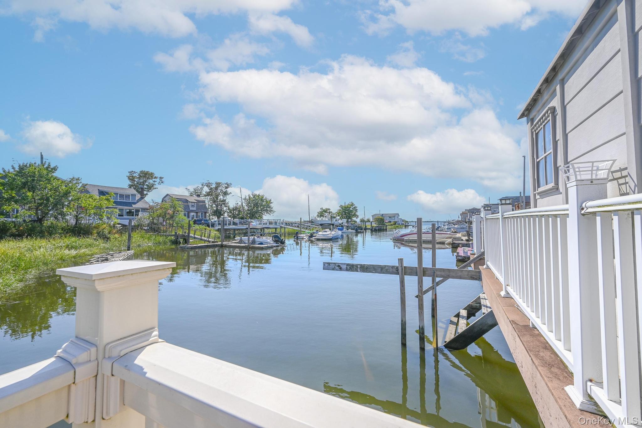 20 W 18th Road, Broad Channel, NY 11693
