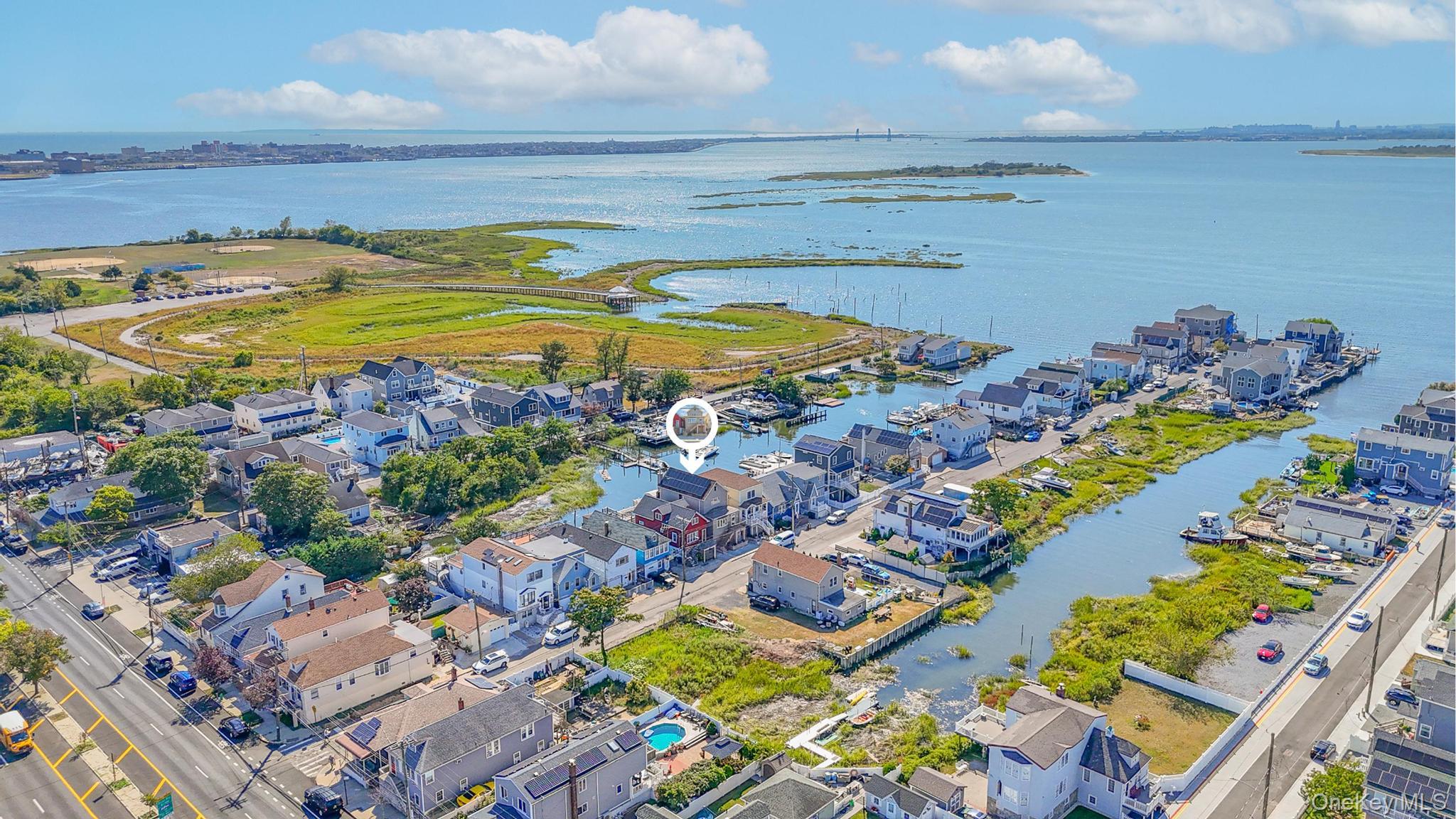 20 W 18th Road, Broad Channel, NY 11693