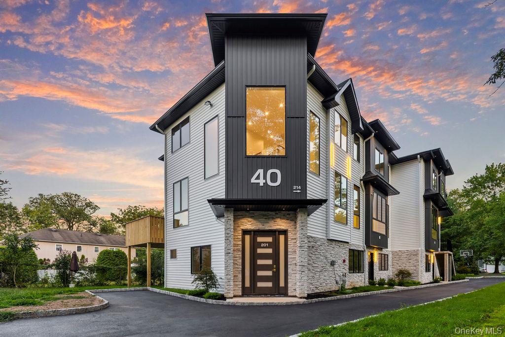 40 Singer Avenue # 201, Spring Valley, NY 10977