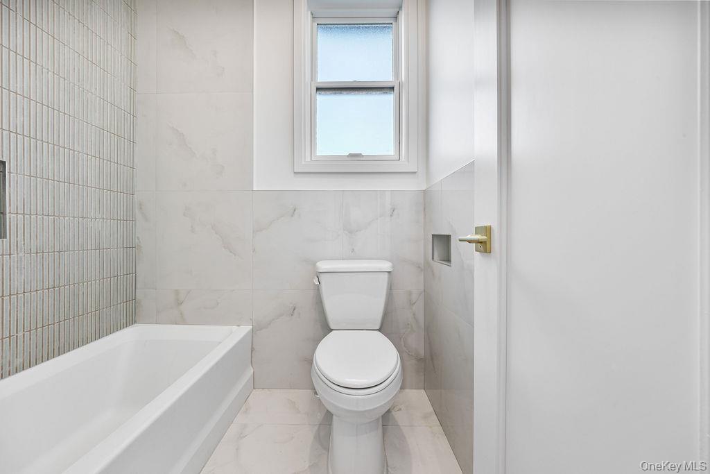 40 Singer Avenue # 201, Spring Valley, NY 10977