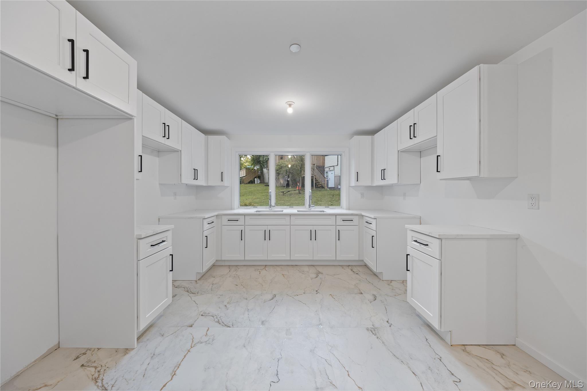 40 Singer Avenue # 201, Spring Valley, NY 10977