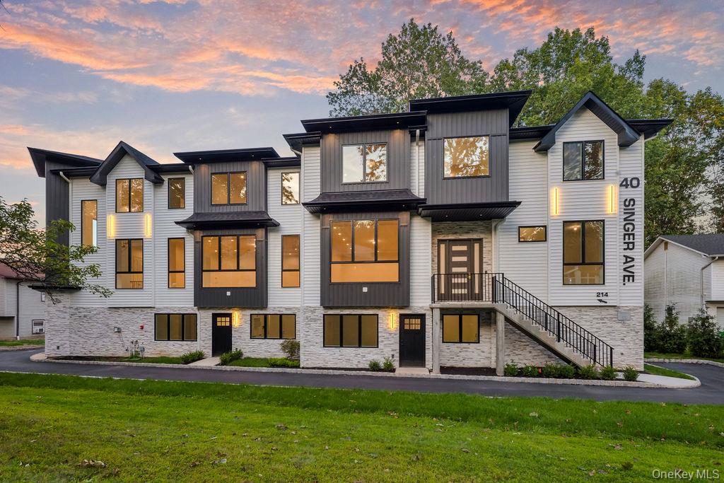 40 Singer Avenue # 201, Spring Valley, NY 10977