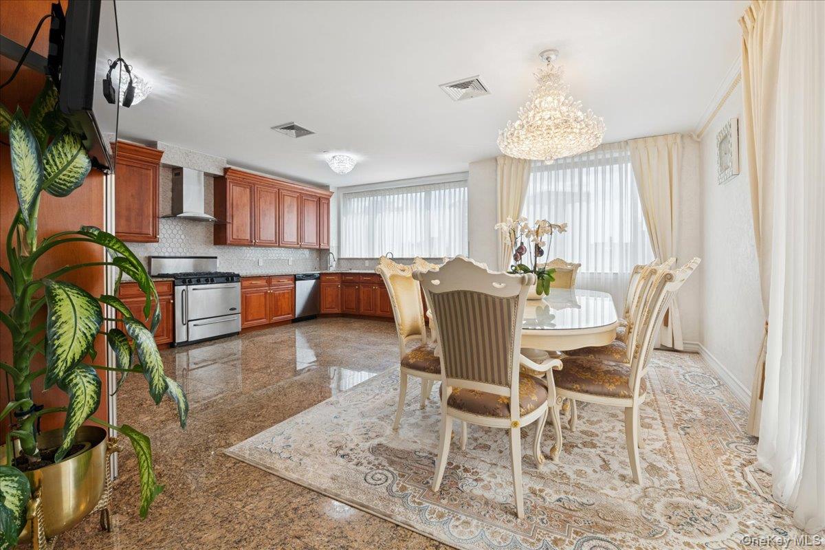 99-31 66 Avenue # 7B, Rego Park, NY 11374