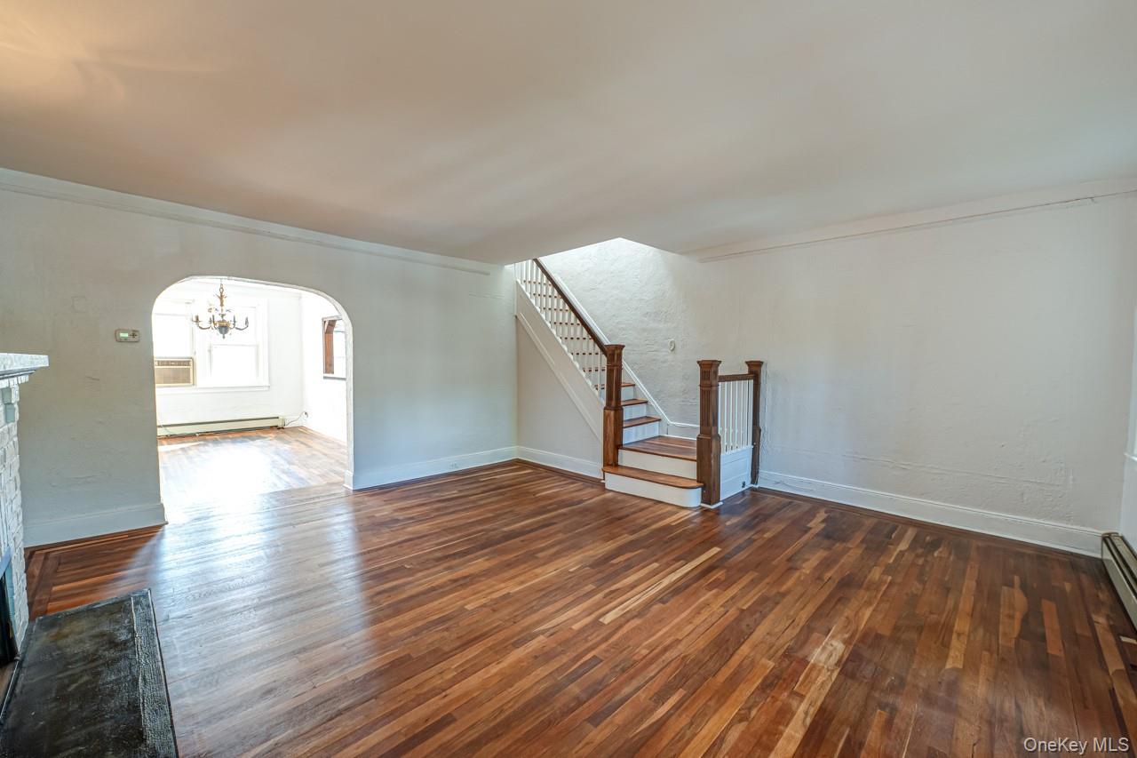 2931 167th Street, Flushing, NY 11358