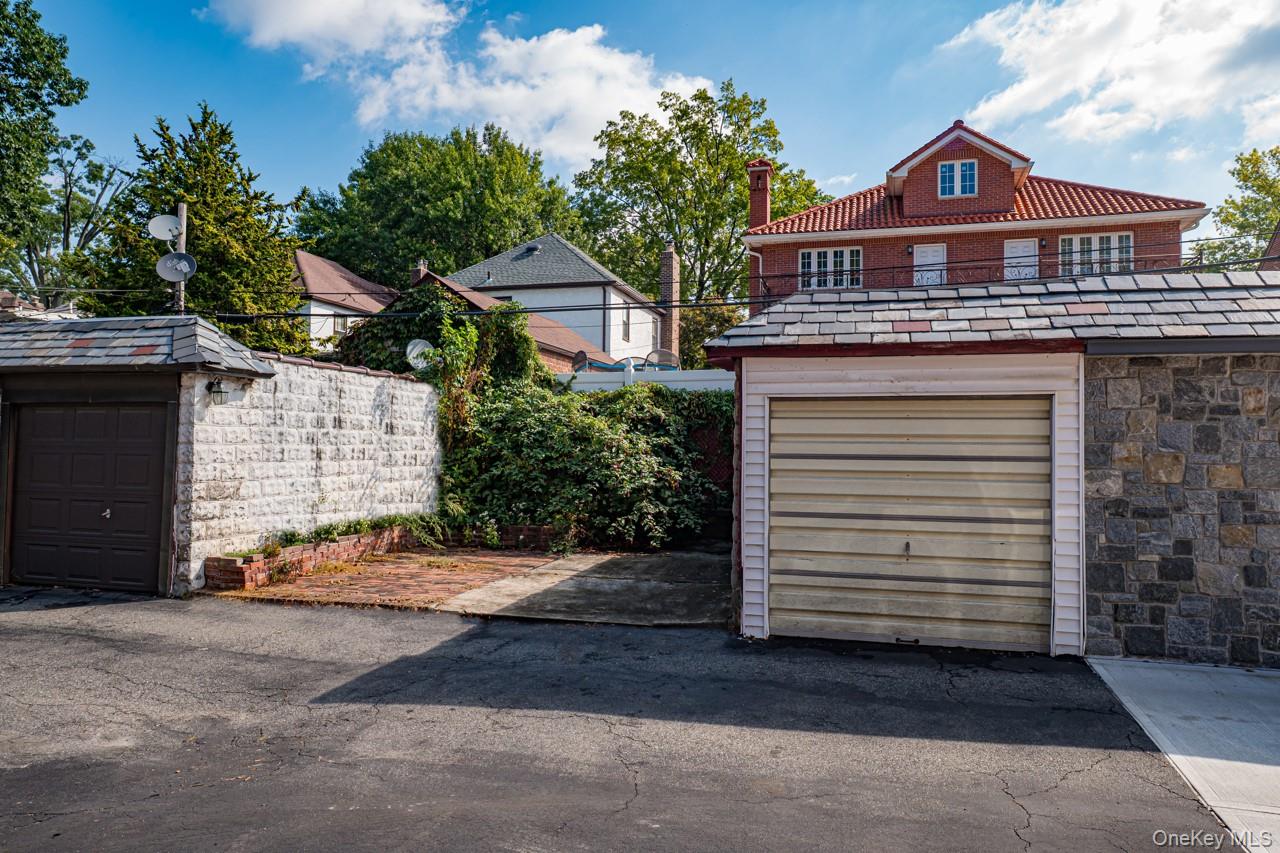 2931 167th Street, Flushing, NY 11358