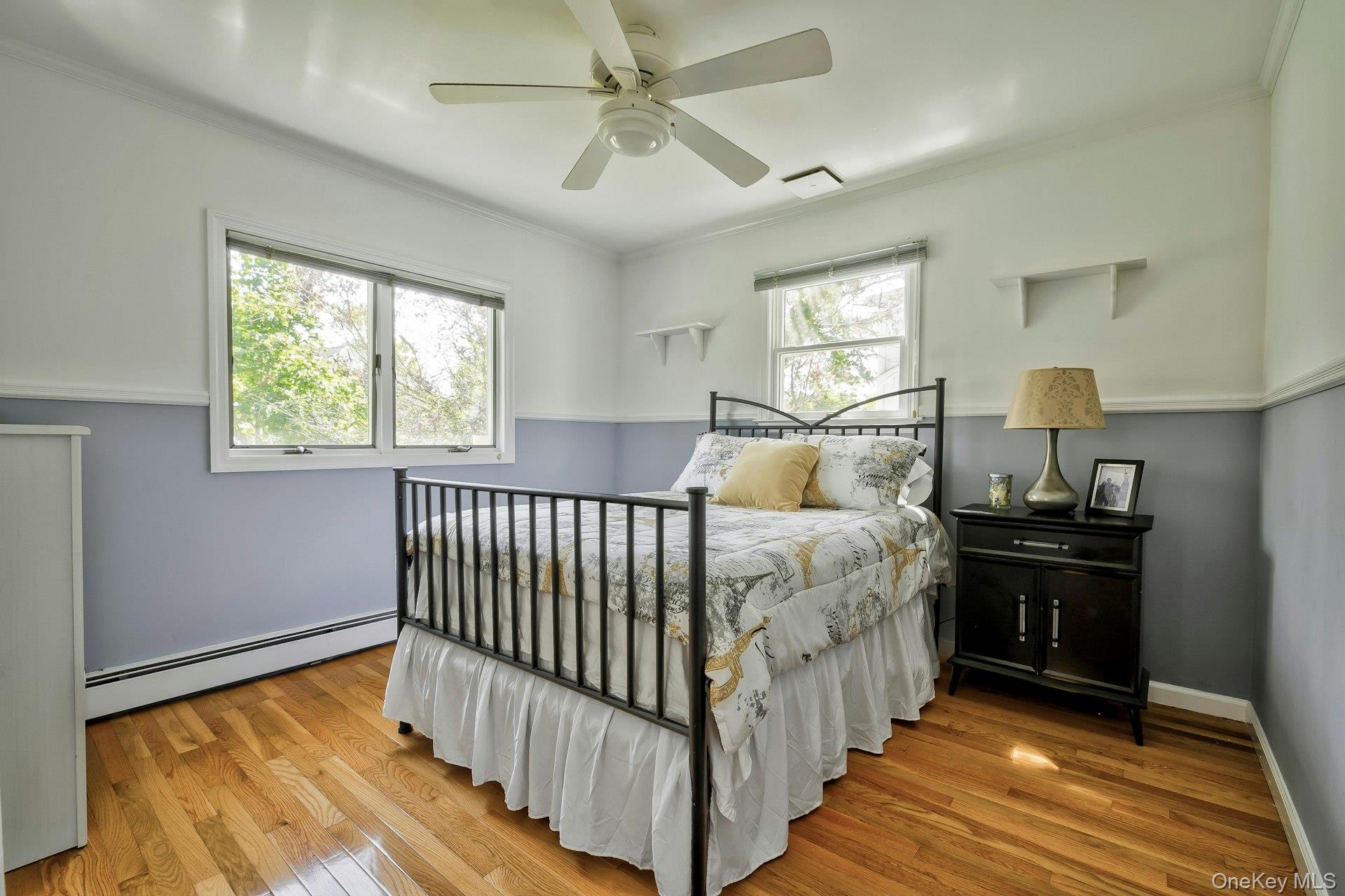 17 Hill Road, Farmingdale, NY 11735