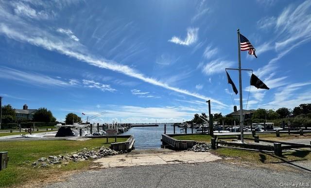 26 Canvasback Lane, East Quogue, NY 11942