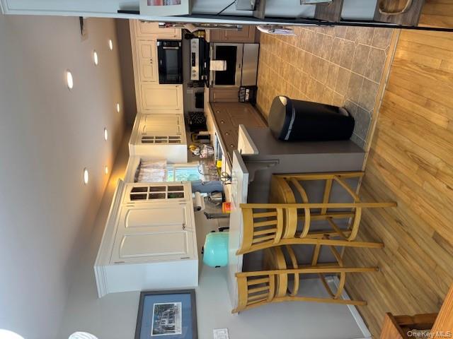 26 Canvasback Lane, East Quogue, NY 11942