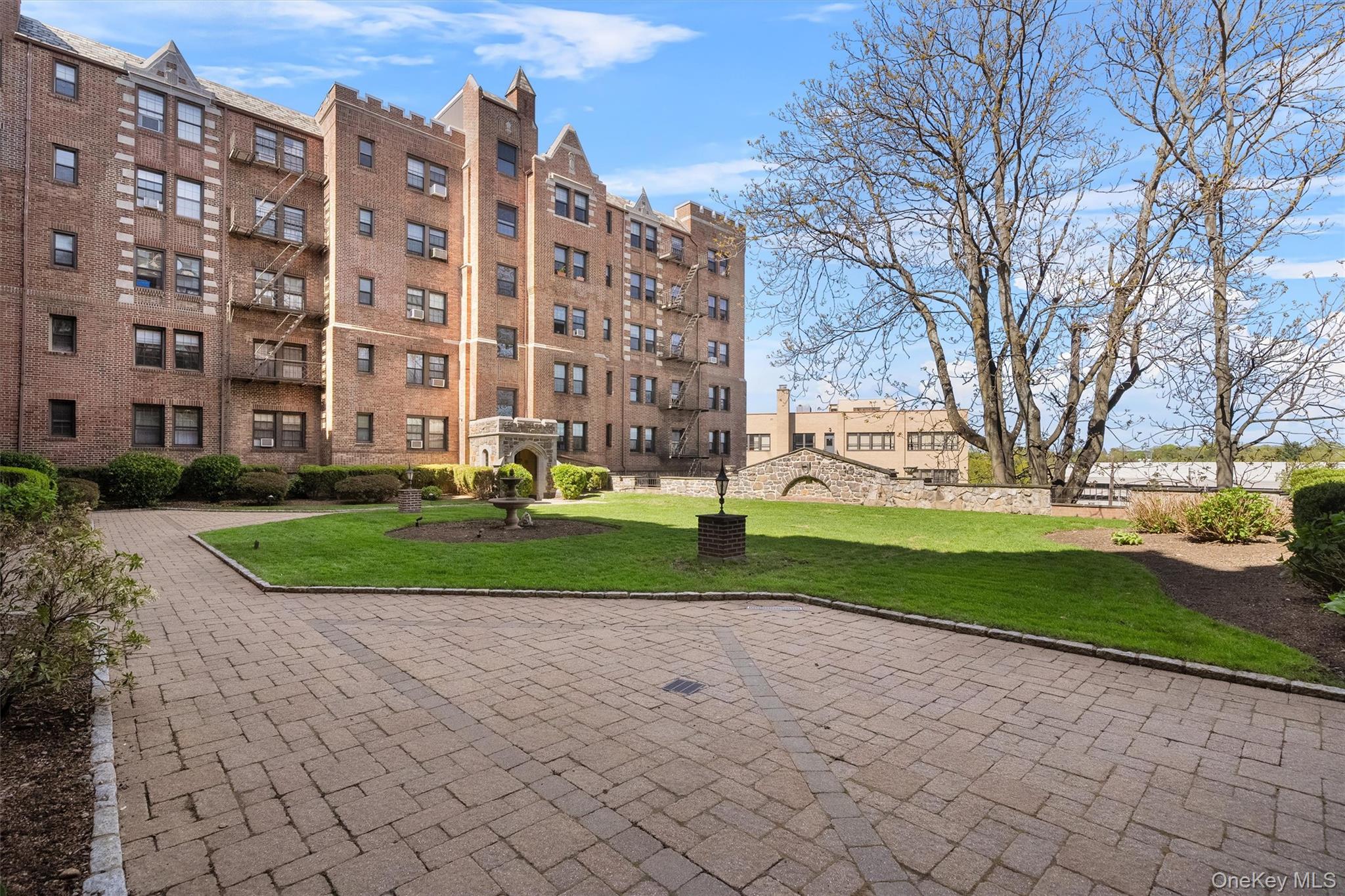 23 Old Mamaroneck Avenue # 5B, White Plains, NY 10603