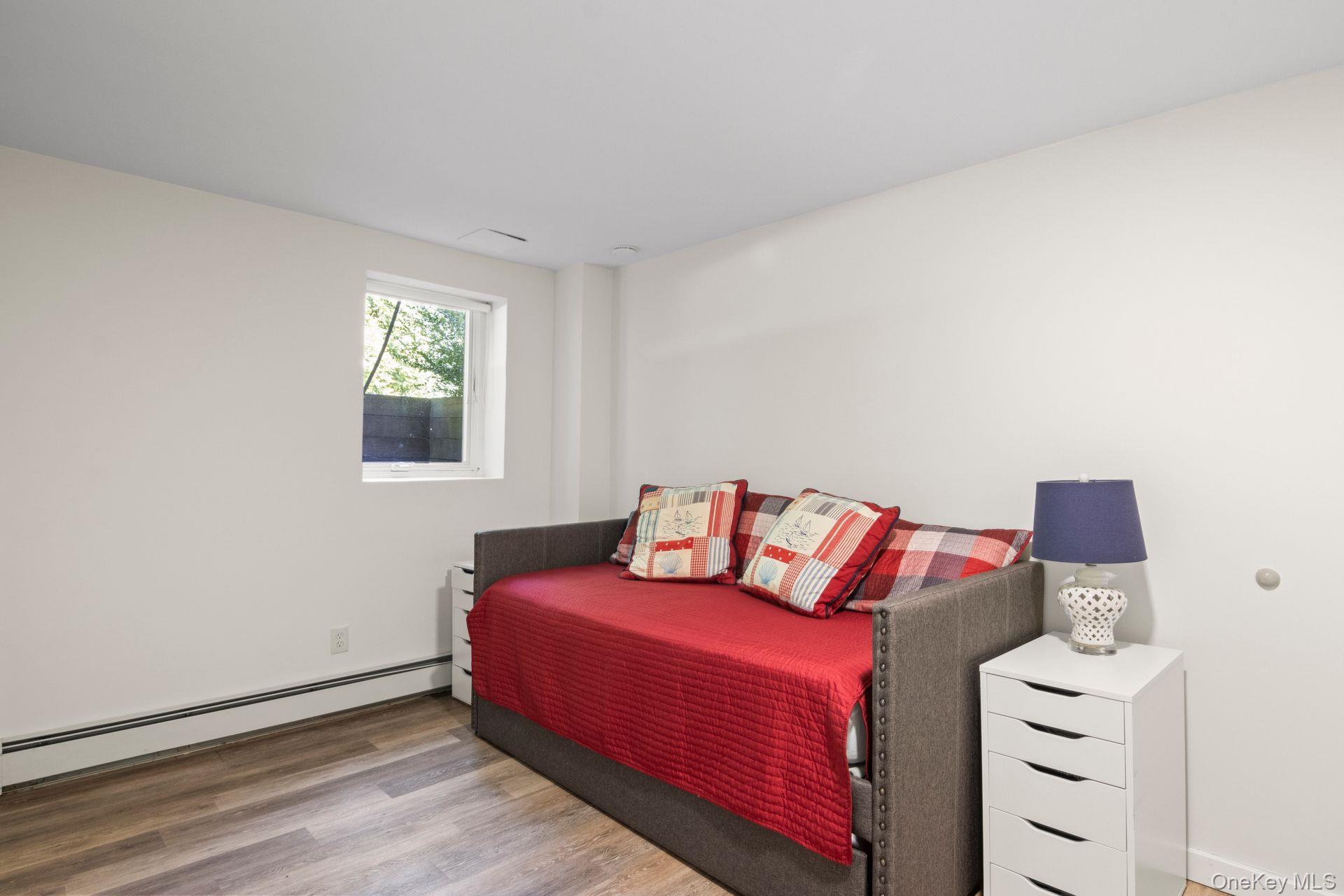 2421 Noyac Road, Sag Harbor, NY 11963