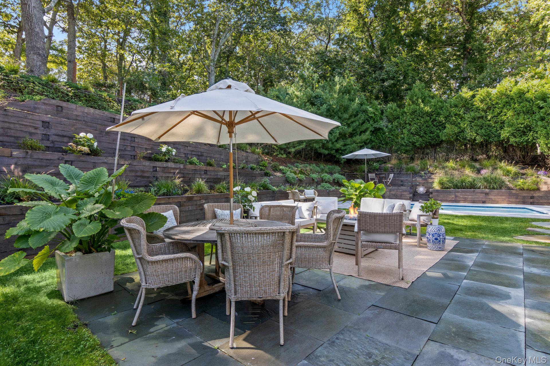 2421 Noyac Road, Sag Harbor, NY 11963