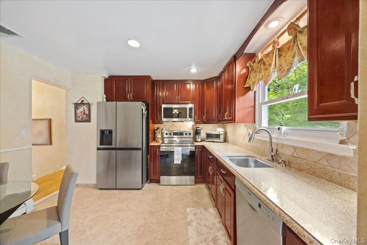 550 Saw Mill River Road, Millwood, NY 10546