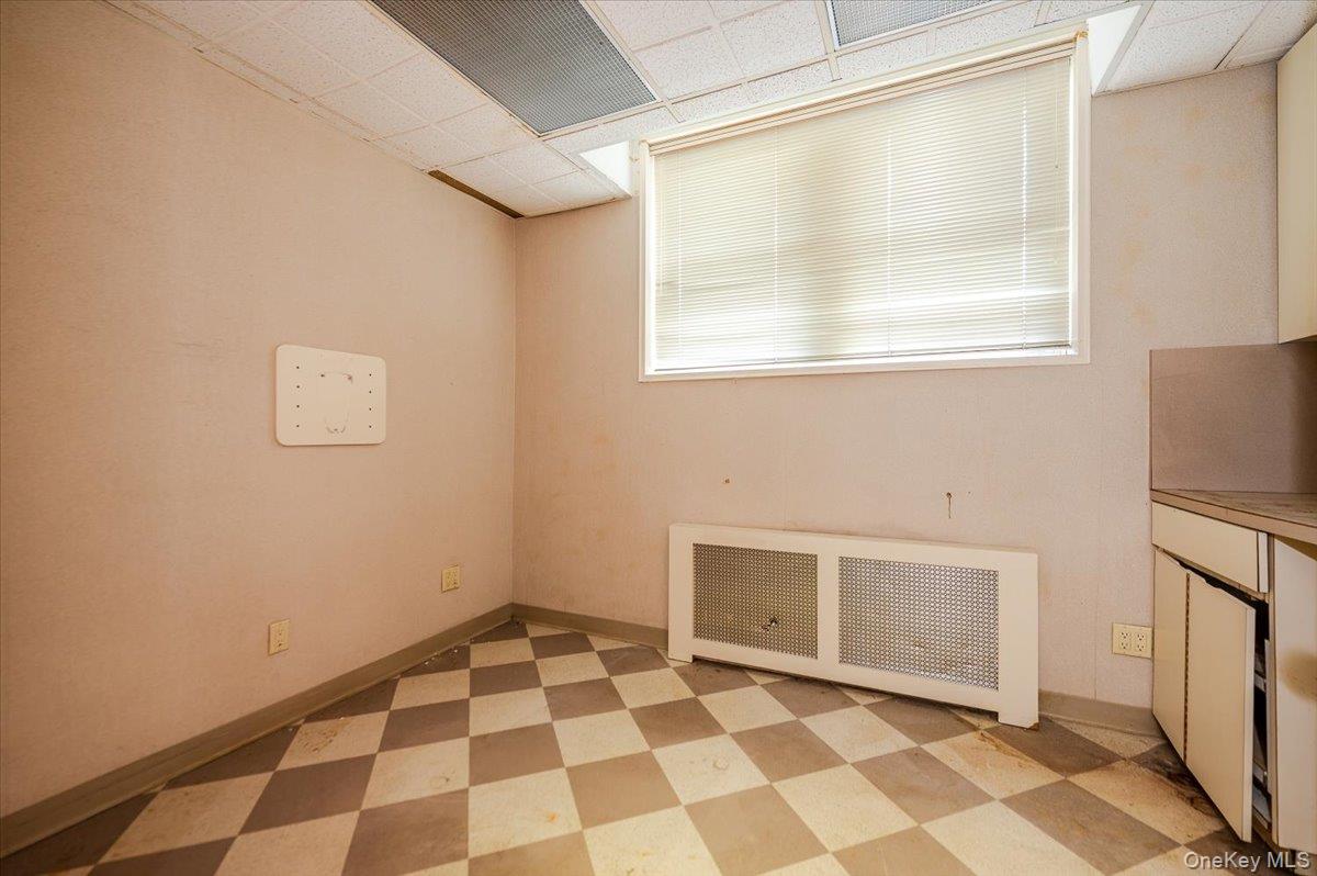 195 N Village Avenue # Suite 1, Rockville Centre, NY 11570