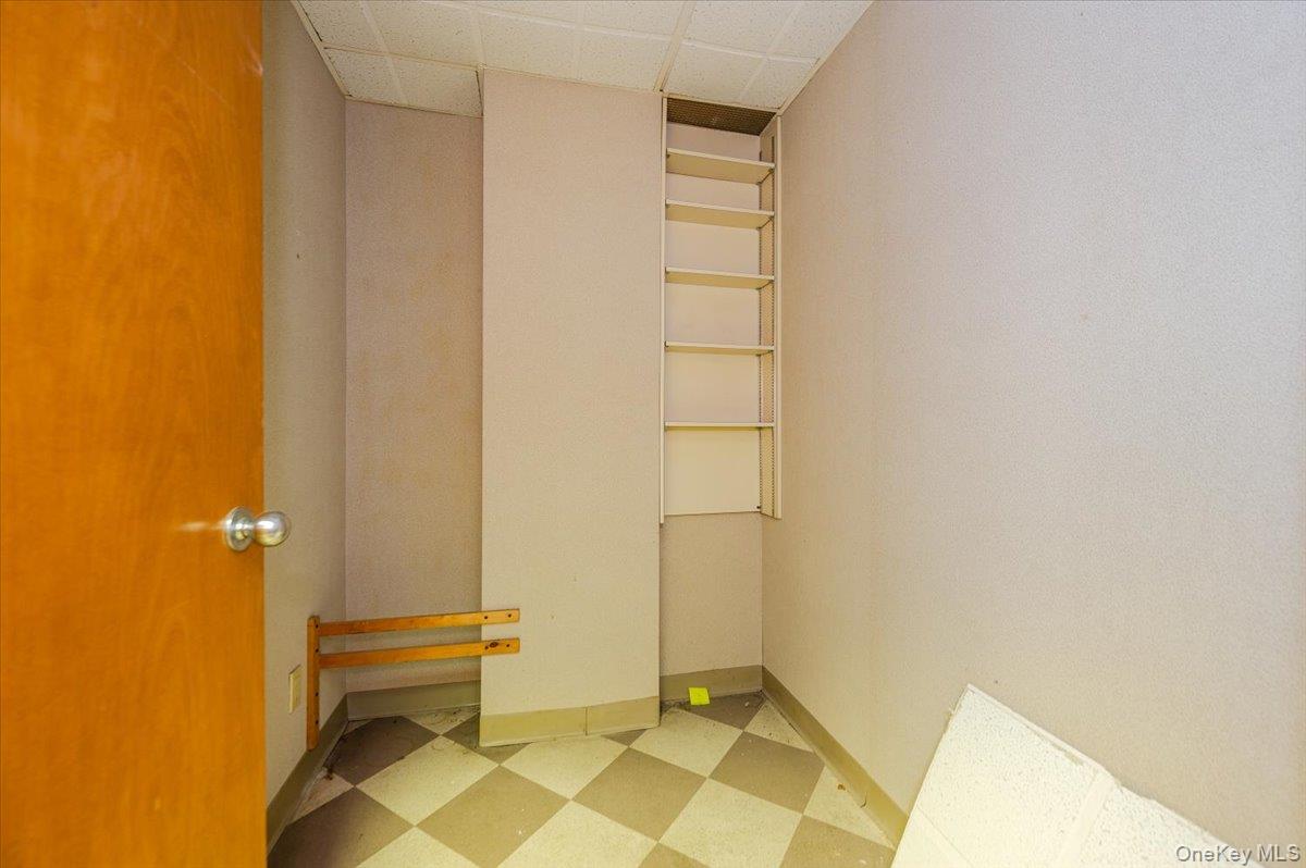 195 N Village Avenue # Suite 1, Rockville Centre, NY 11570