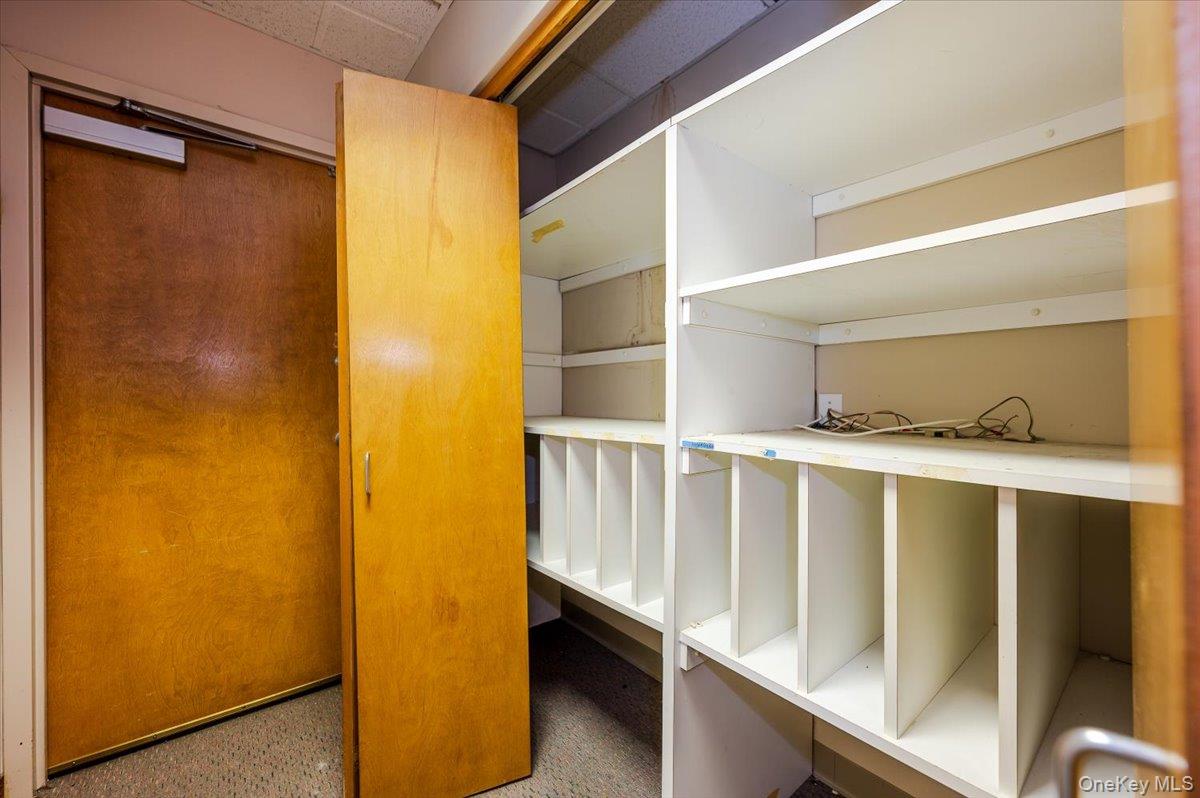 195 N Village Avenue # Suite 1, Rockville Centre, NY 11570