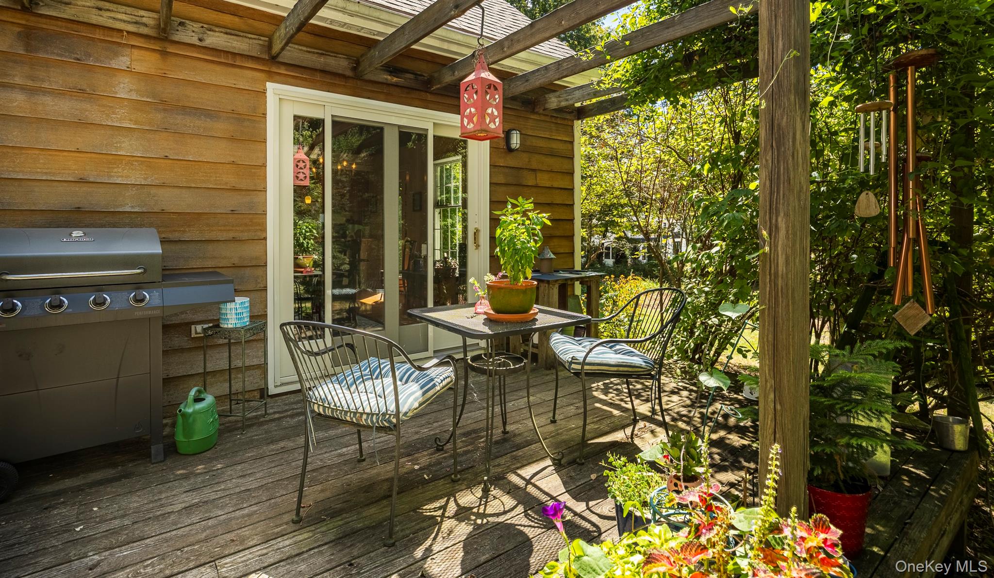 91 Mountain View Road, Rhinebeck, NY 12572