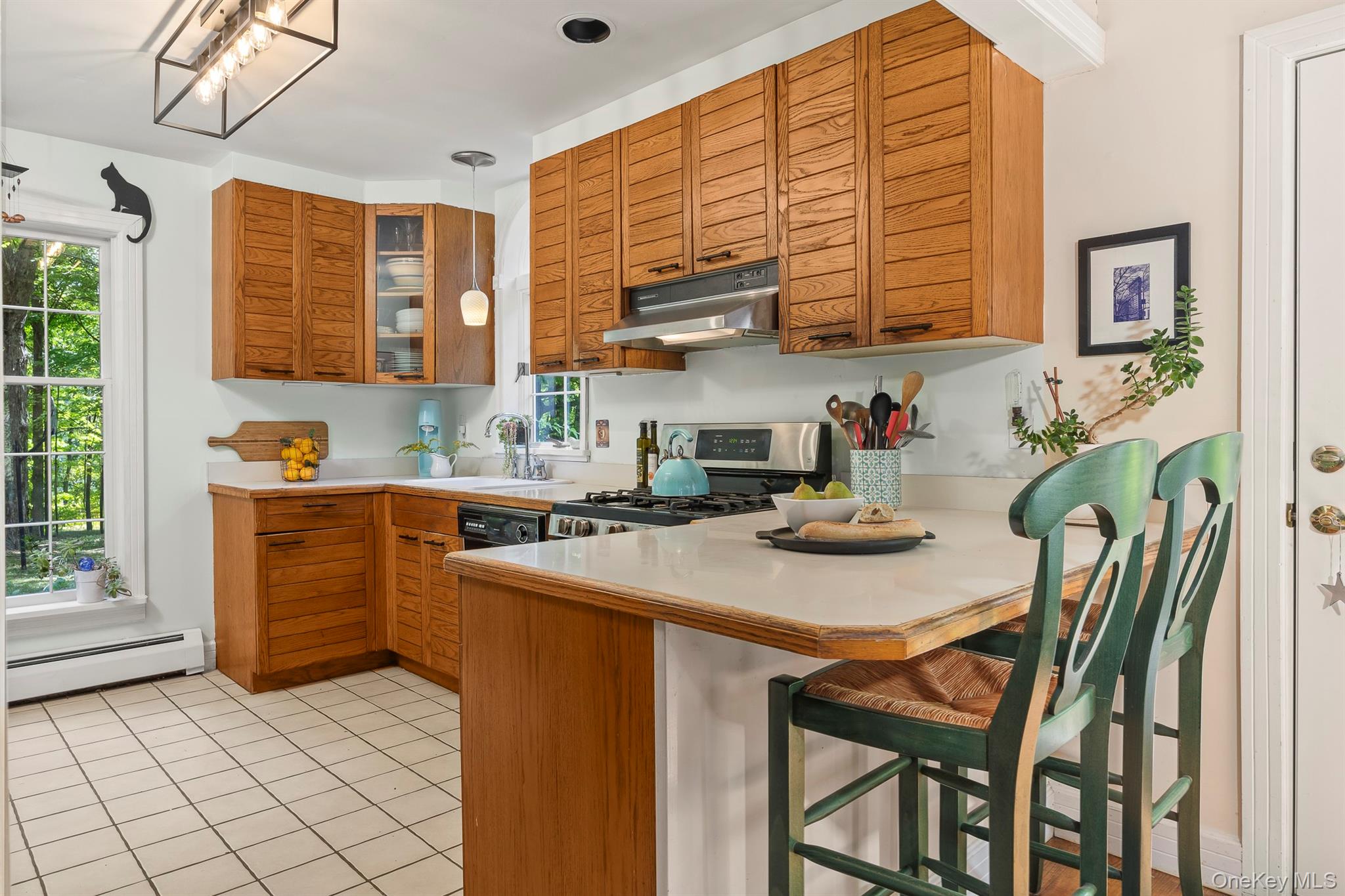 91 Mountain View Road, Rhinebeck, NY 12572