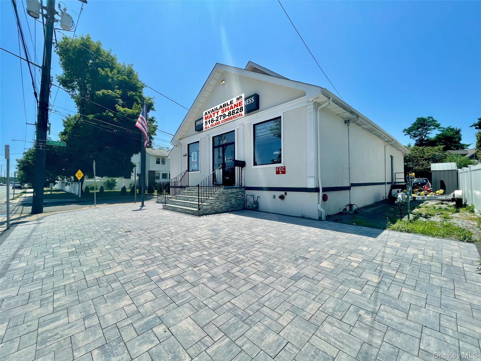 1298 Newbridge Road, Bellmore, NY 11710