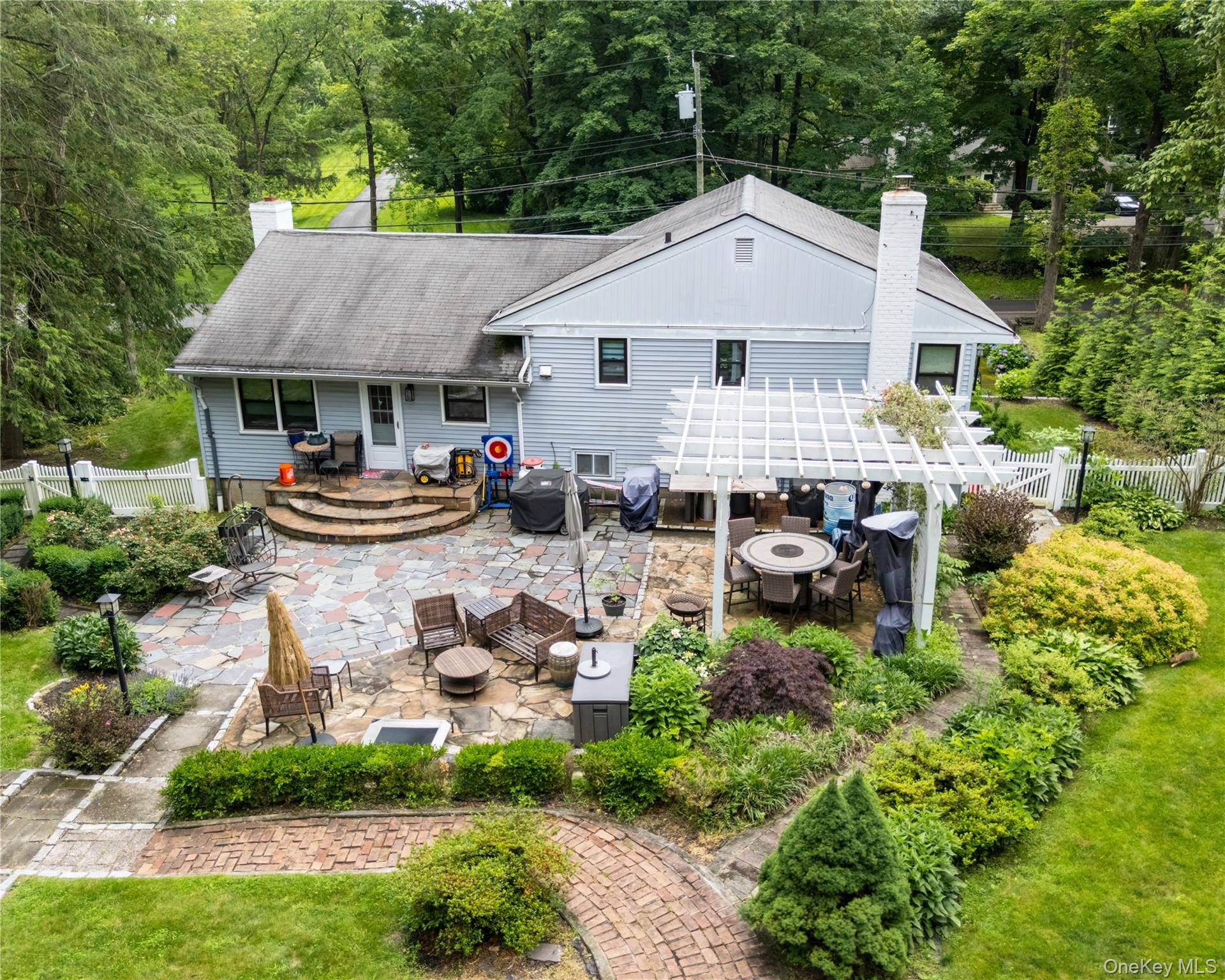 175 Chappaqua Road, Briarcliff Manor, NY 10562