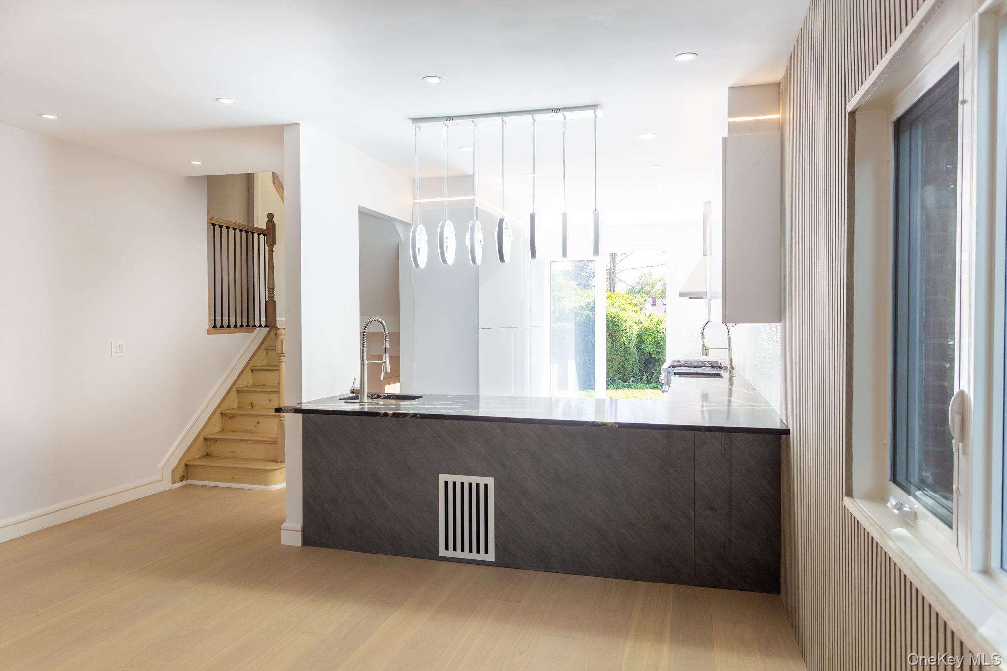 85-49 Avon Street, Jamaica Estates, NY 11432